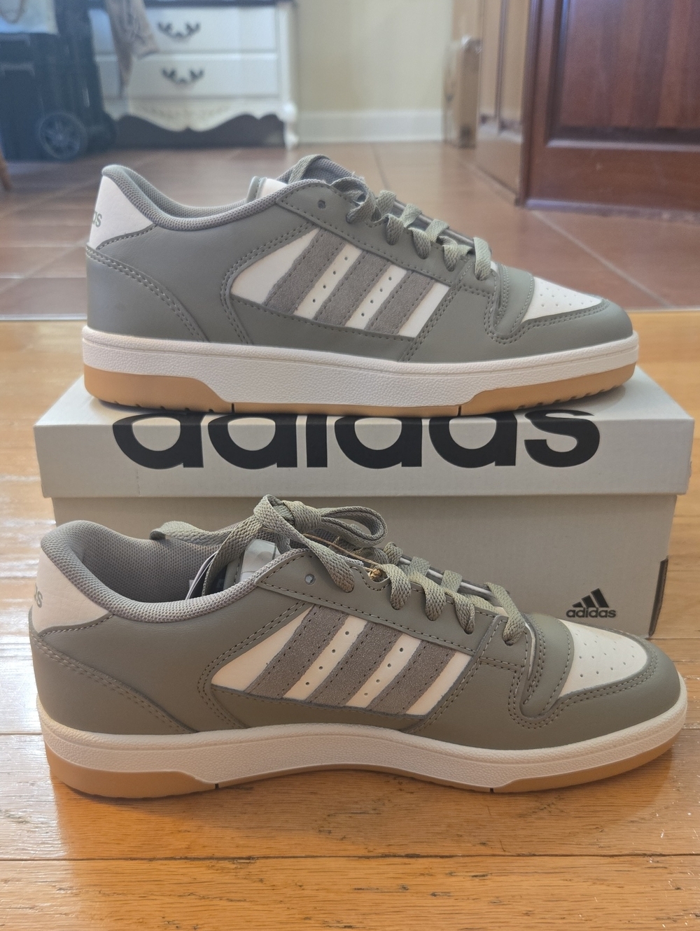 Adidas M8/W9 Break Start Shoes / Sneakers Silver Pebble / Chalk White #IH7966